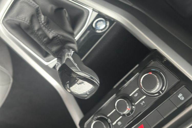 Used Volkswagen T-Cross 2020 280TSI DSG Comfort Edition Gear Lever