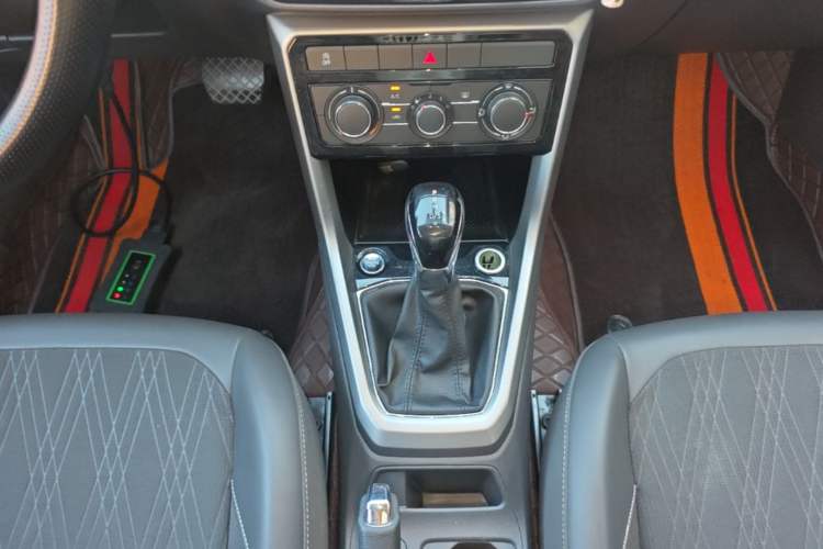 Used Volkswagen T-Cross 2020 1.5L Automatic Comfort Edition Gear Lever