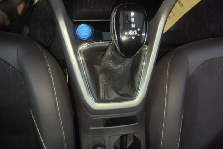 Used Volkswagen T-Cross 2020 280TSI DSG Comfort Edition Gear Lever