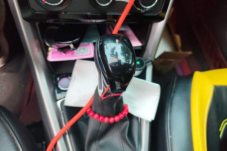 Used Volkswagen T-Cross 2020 280TSI DSG Comfort Edition Gear Lever