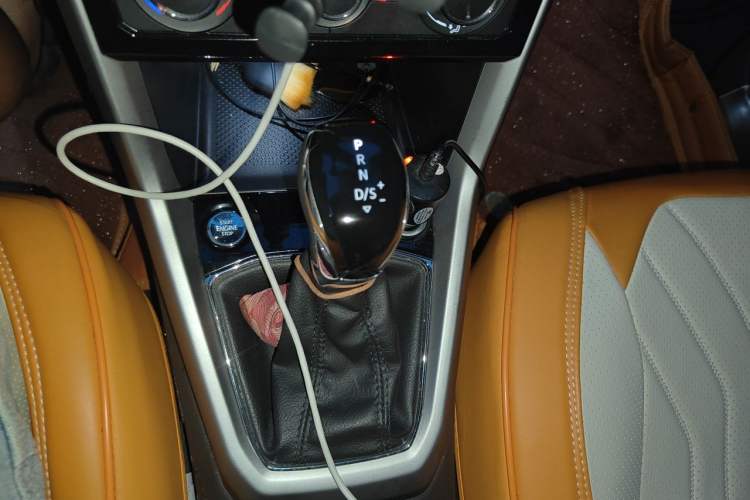Used Volkswagen T-Cross 2020 280TSI DSG Comfort Edition Gear Lever
