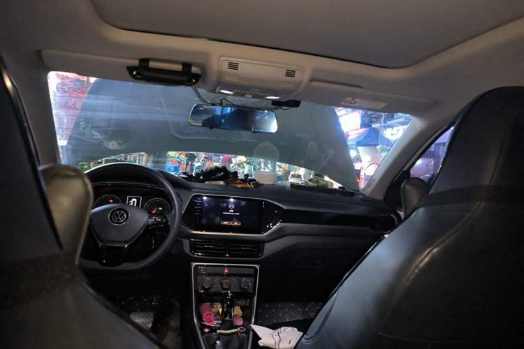 Used Volkswagen T-Cross 2020 1.5L Automatic Comfort Edition Headliner