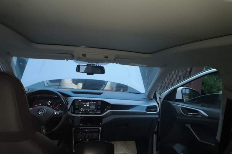 Used Volkswagen T-Cross 2020 1.5L Automatic Comfort Edition Headliner