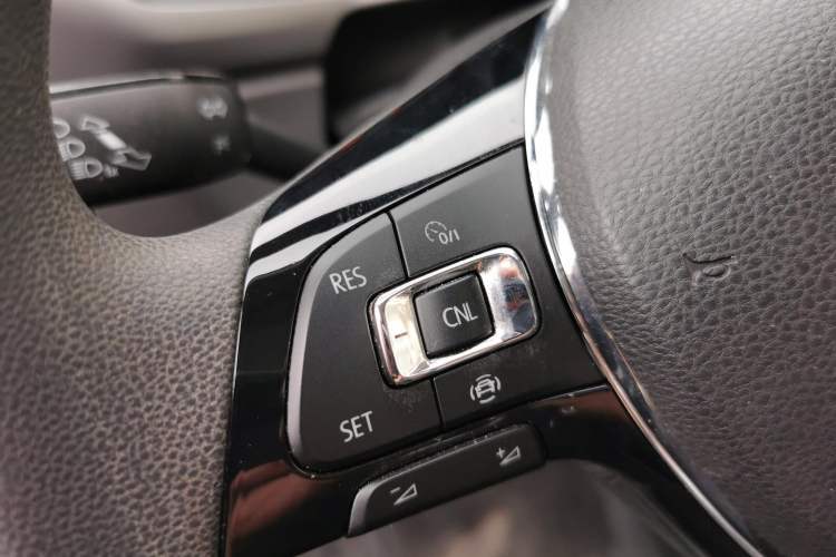 Used Volkswagen T-Cross 2020 1.5L Automatic Comfort Edition Interior 1