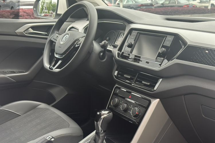 Used Volkswagen T-Cross 2020 280TSI DSG Comfort Edition Interior 2