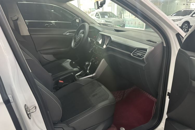 Used Volkswagen T-Cross 2020 280TSI DSG Comfort Edition Interior 4