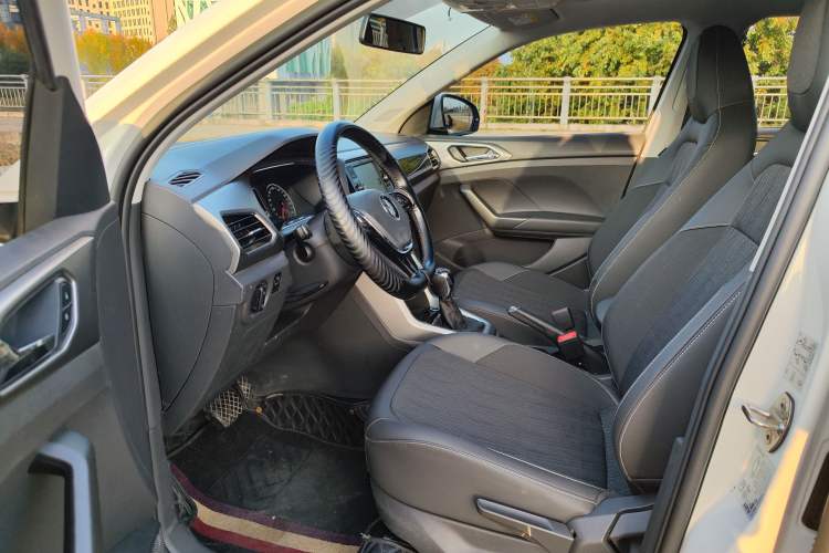 Used Volkswagen T-Cross 2020 280TSI DSG Comfort Edition Interior 5