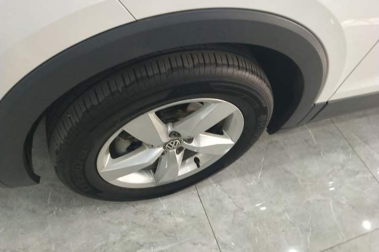 Used Volkswagen T-Cross 2020 1.5L Automatic Fashion Edition Left Front Wheel Hub