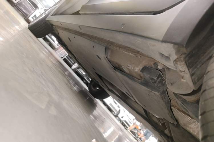 Used Volkswagen T-Cross 2020 1.5L Automatic Comfort Edition Left Side Sill
