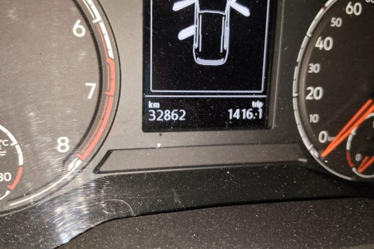 Used Volkswagen T-Cross 2020 1.5L Automatic Fashion Edition Odometer Close Up