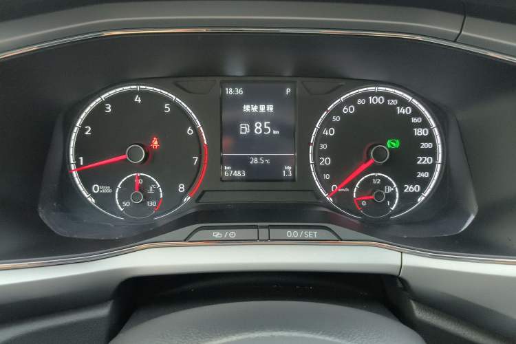 Used Volkswagen T-Cross 2020 280TSI DSG Comfort Edition Odometer Close Up