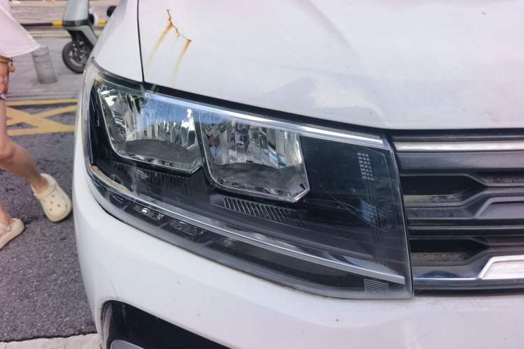Used Volkswagen T-Cross 2020 1.5L Automatic Fashion Edition Right Front Headlight