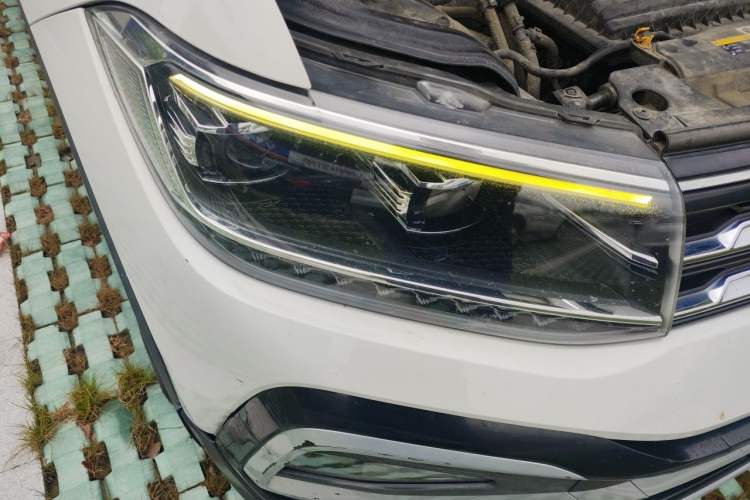 Used Volkswagen T-Cross 2020 280TSI DSG Comfort Edition Right Front Headlight