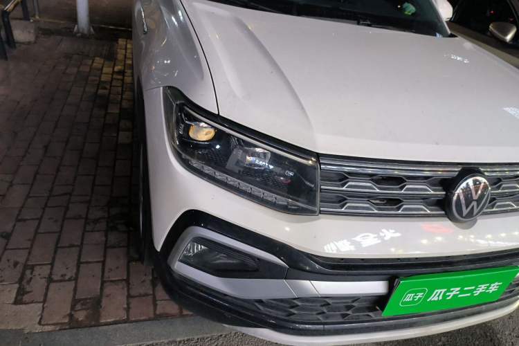 Used Volkswagen T-Cross 2020 1.5L Automatic Comfort Edition Right Front Headlight