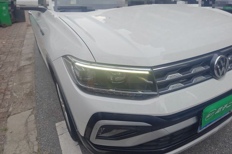 Used Volkswagen T-Cross 2020 1.5L Automatic Comfort Edition Right Front Headlight