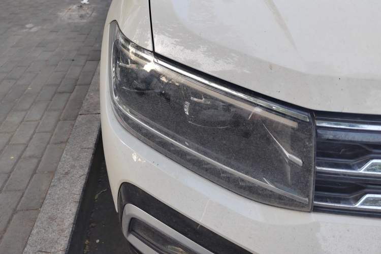 Used Volkswagen T-Cross 2020 1.5L Automatic Comfort Edition Right Front Headlight
