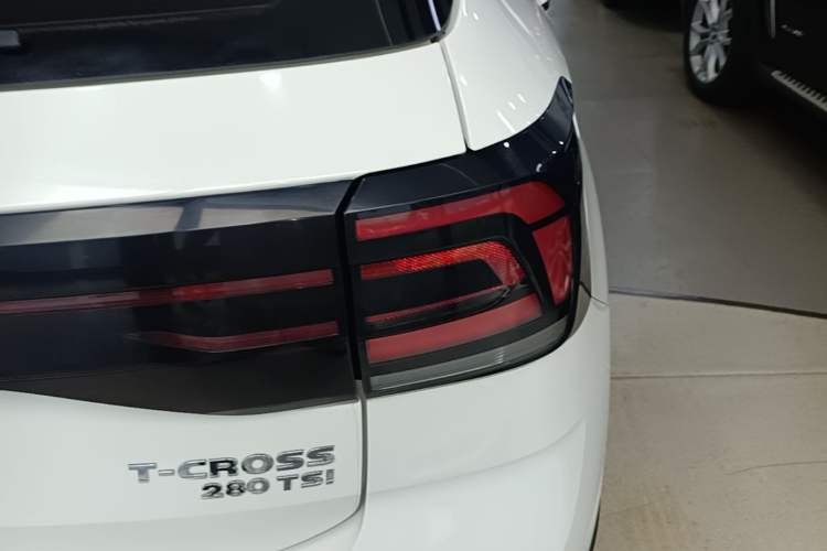Used Volkswagen T-Cross 2020 280TSI DSG Comfort Edition Right Rear Taillight