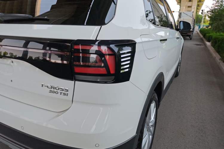 Used Volkswagen T-Cross 2020 280TSI DSG Comfort Edition Right Rear Taillight