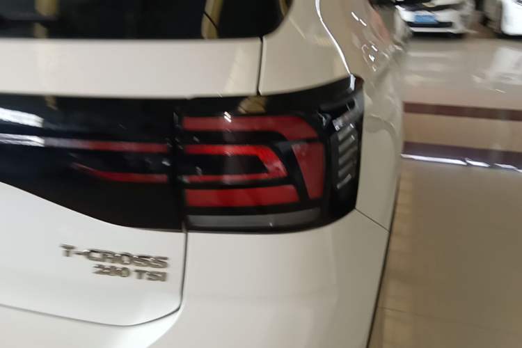 Used Volkswagen T-Cross 2020 280TSI DSG Comfort Edition Right Rear Taillight