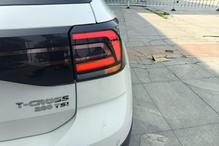 Used Volkswagen T-Cross 2020 280TSI DSG Comfort Edition Right Rear Taillight
