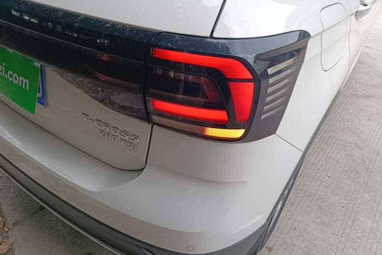 Used Volkswagen T-Cross 2020 280TSI DSG Comfort Edition Right Rear Taillight