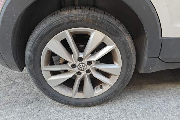 Used Volkswagen T-Cross 2020 280TSI DSG Comfort Edition Right Rear Wheel Hub