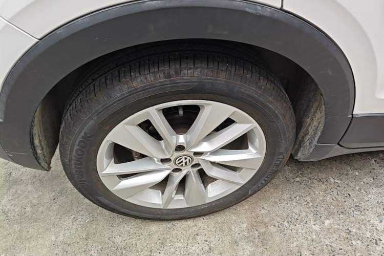 Used Volkswagen T-Cross 2020 1.5L Automatic Comfort Edition Right Rear Wheel Hub