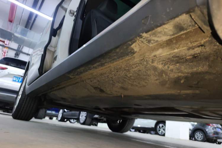 Used Volkswagen T-Cross 2020 280TSI DSG Comfort Edition Right Side Sill