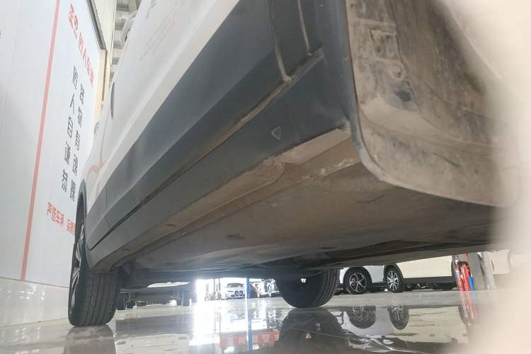 Used Volkswagen T-Cross 2020 280TSI DSG Luxury Edition Right Side Sill