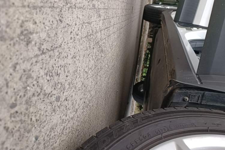 Used Volkswagen T-Cross 2020 280TSI DSG Comfort Edition Right Side Sill