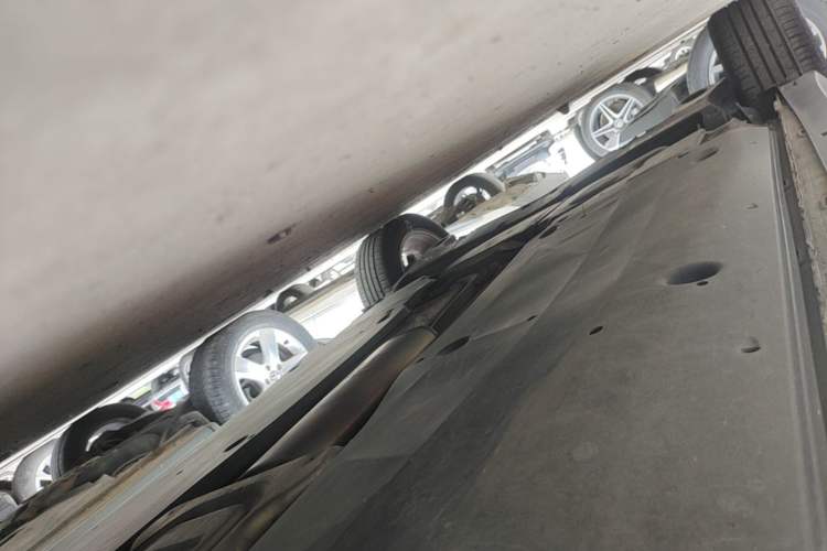 Used Volkswagen T-Cross 2020 280TSI DSG Comfort Edition Right Side Sill