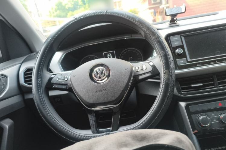 Used Volkswagen T-Cross 2020 1.5L Automatic Comfort Edition Steering Wheel