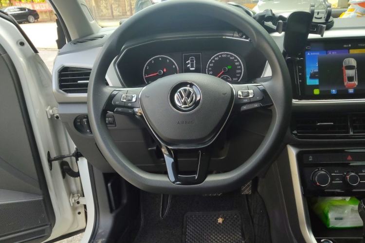 Used Volkswagen T-Cross 2020 1.5L Automatic Comfort Edition Steering Wheel