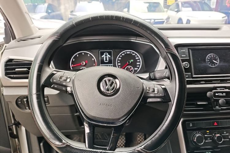 Used Volkswagen T-Cross 2020 1.5L Automatic Comfort Edition Steering Wheel