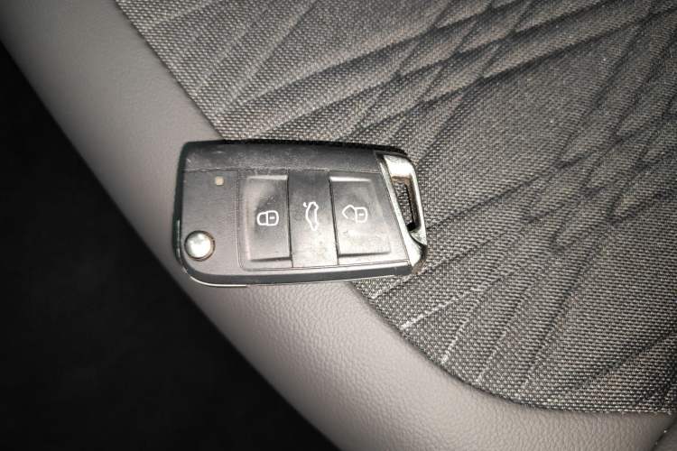 Used Volkswagen T-Cross 2020 280TSI DSG Comfort Edition Vehicle Key