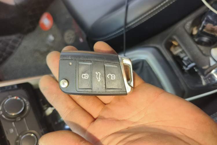 Used Volkswagen T-Cross 2020 280TSI DSG Comfort Edition Vehicle Key