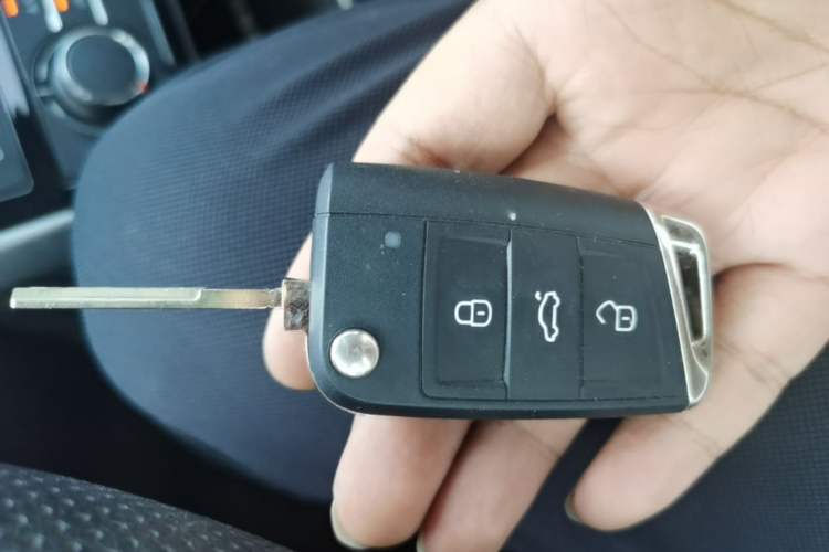 Used Volkswagen T-Cross 2020 280TSI DSG Comfort Edition Vehicle Key