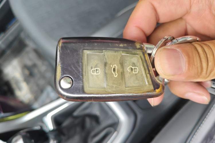 Used Volkswagen T-Cross 2020 280TSI DSG Comfort Edition Vehicle Key