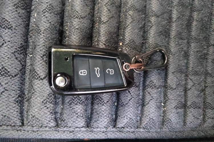 Used Volkswagen T-Cross 2020 1.5L Automatic Comfort Edition Vehicle Key