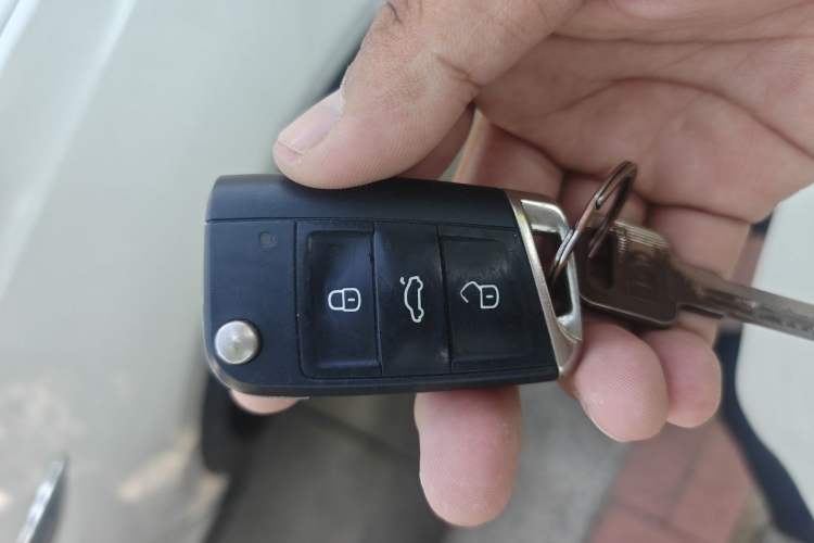 Used Volkswagen T-Cross 2020 280TSI DSG Comfort Edition Vehicle Key