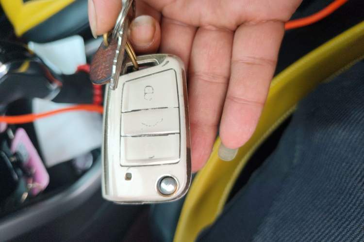 Used Volkswagen T-Cross 2020 280TSI DSG Comfort Edition Vehicle Key