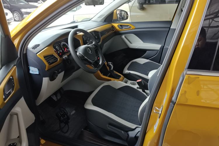 Used Volkswagen T-Cross 2020 280TSI DSG Comfort Edition Left Front Seat