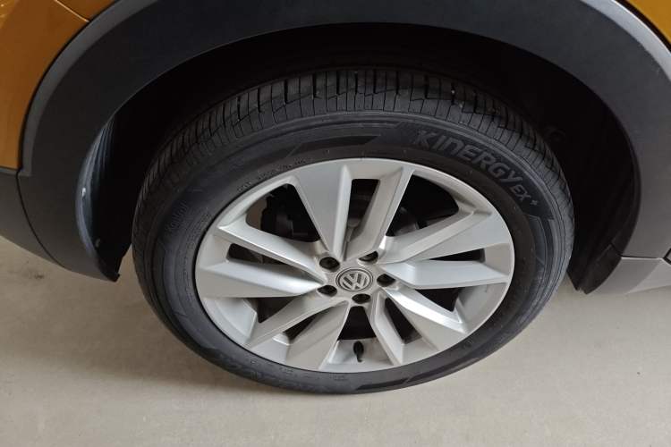 Used Volkswagen T-Cross 2020 280TSI DSG Comfort Edition Right Rear Wheel Hub
