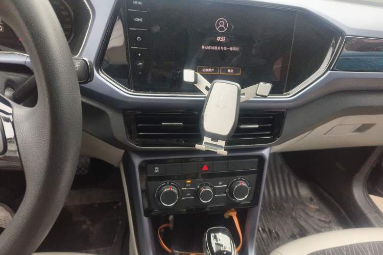 Used Volkswagen T-Cross 2021 280TSI DSG Comfort Edition Audio And AC Panel