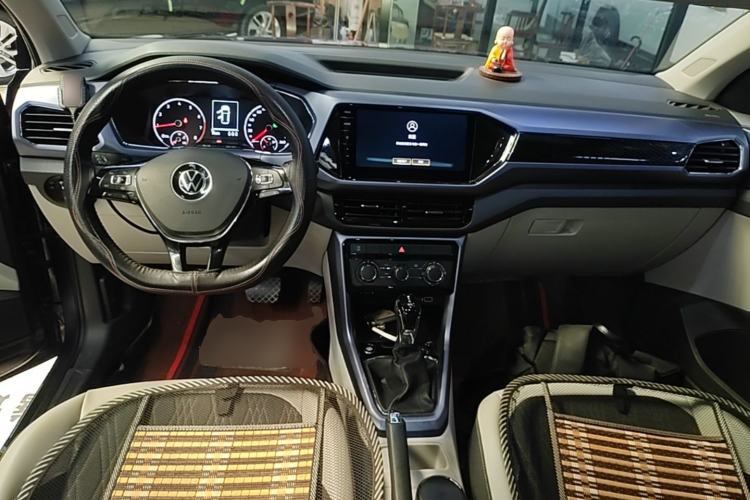 Used Volkswagen T-Cross 2021 1.5L Automatic Comfort Edition Center Console