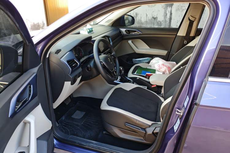 Used Volkswagen T-Cross 2021 1.5L Automatic Comfort Edition Driver Seat