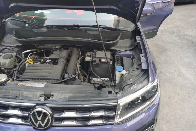 Used Volkswagen T-Cross 2021 280TSI DSG Luxury Edition Engine Bay Left