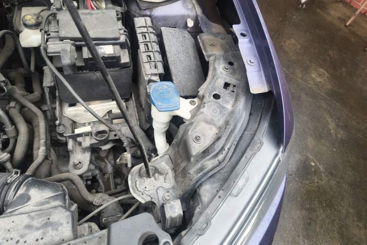Used Volkswagen T-Cross 2021 280TSI DSG Comfort Edition Engine Bay Left