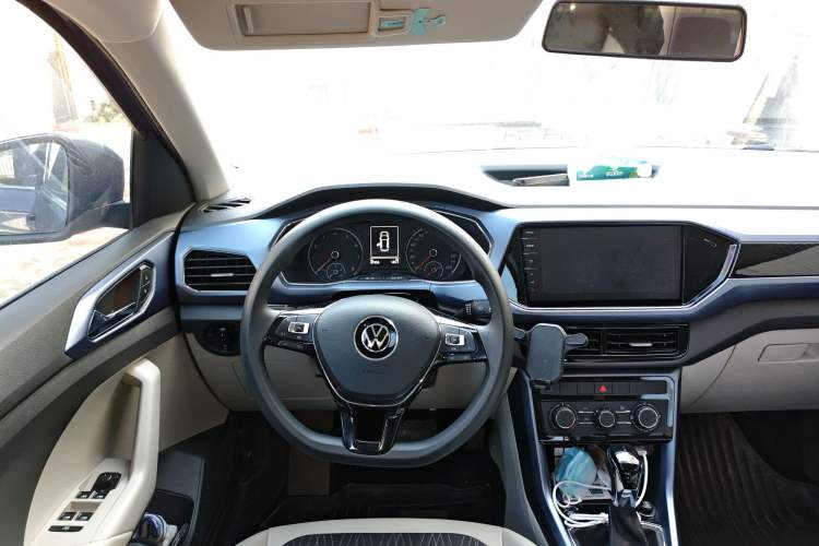 Used Volkswagen T-Cross 2021 1.5L Automatic Comfort Edition Steering Wheel
