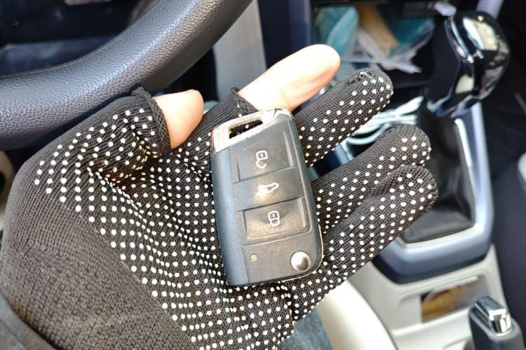 Used Volkswagen T-Cross 2021 1.5L Automatic Comfort Edition Vehicle Key